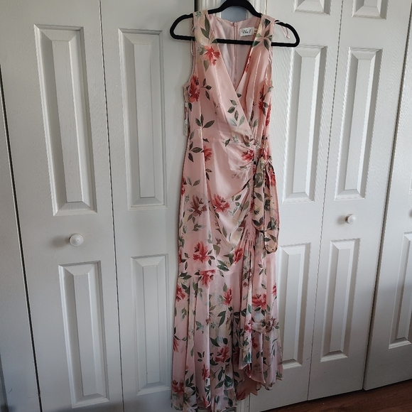 Eliza J Floral Gathered Dress Blush Sz 6 - Picture 5 of 15